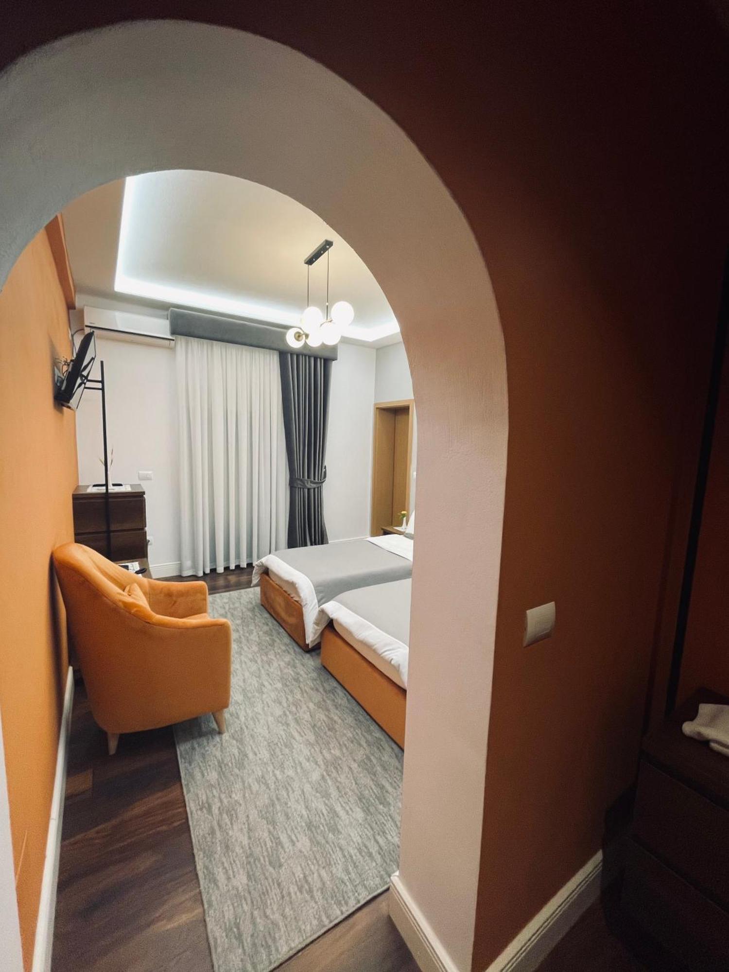 Garden Boutique Hotel Elbasan Dış mekan fotoğraf